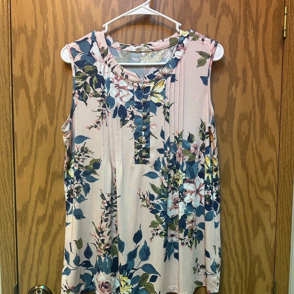 PerSeption Concept Floral Sleeveless Blouse